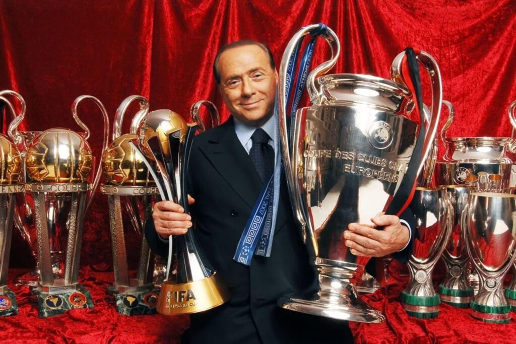 Berlusconi e le coppe vinte con il Milan